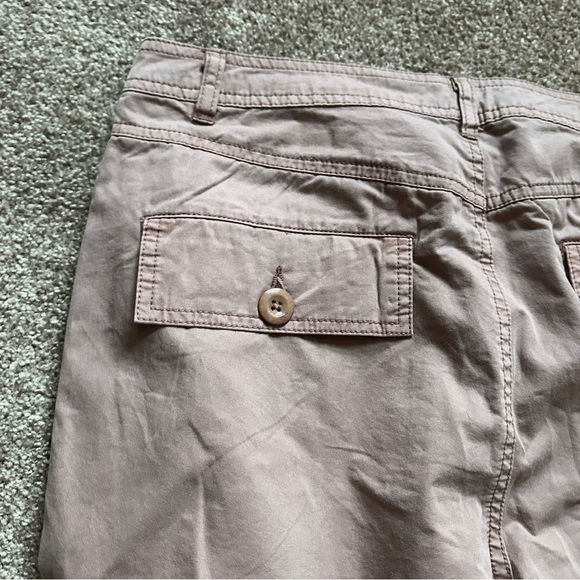 Sundance Vivant Mauve Flower Embroidered Cargo Joggers Women’s Size P12 Boho NWT - Picture 11 of 16